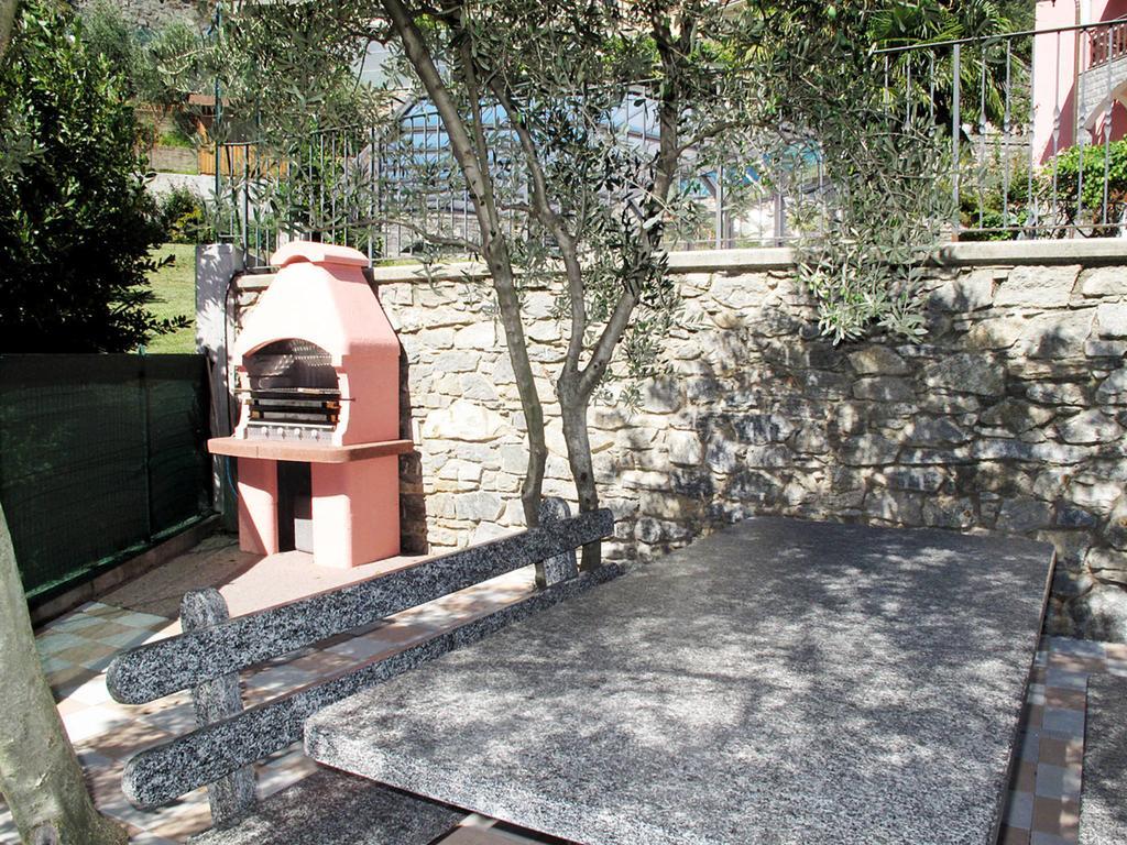 Residence Casa Rosa Gera Lario Exterior foto